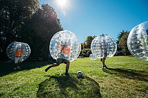 bubblefootball.net sterk domein!-bubble-ball-game-jpg