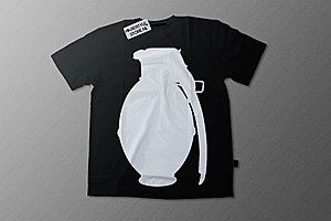 Spotgoedkope freelancer te huur (alleen vandaag) HTML/CSS/Photoshop/Wordpress en meer-02_t-shirt_mockup-jpg