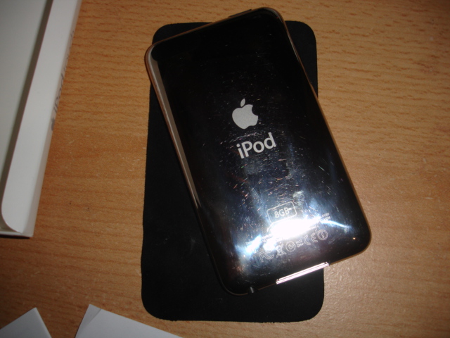 iPod Touch 2G [8GB]-dsc01063-jpg