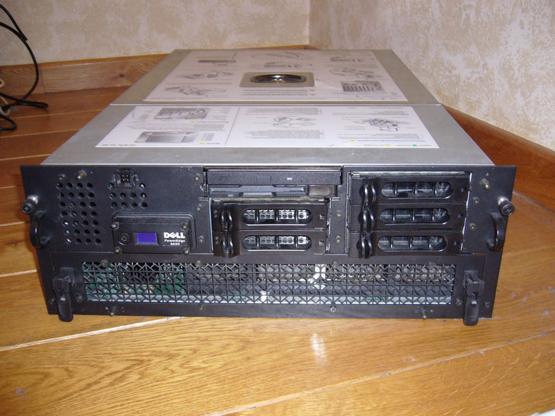 DELL PowerEdge 6650 (4U server)-p1120332-jpg