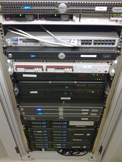 Batch servers (2delig)-pic1-jpg