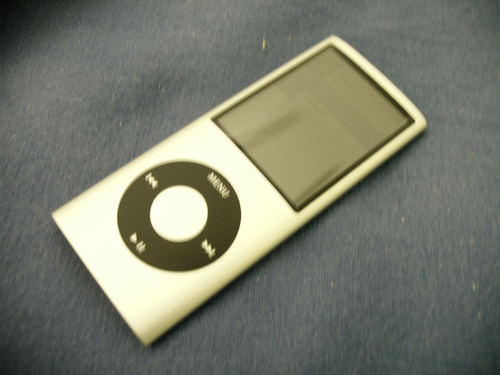Aangeboden iPod nano | bieden vanaf 95-imag0003-jpg