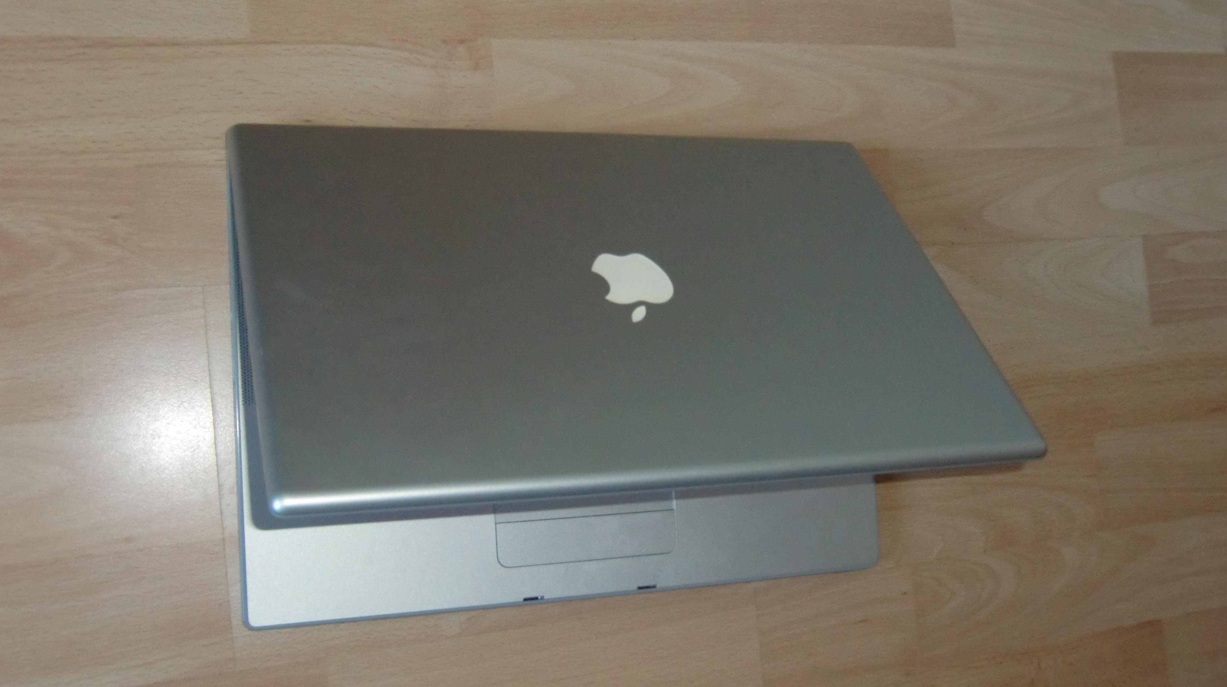 Macbook Pro-cimg1314-jpg
