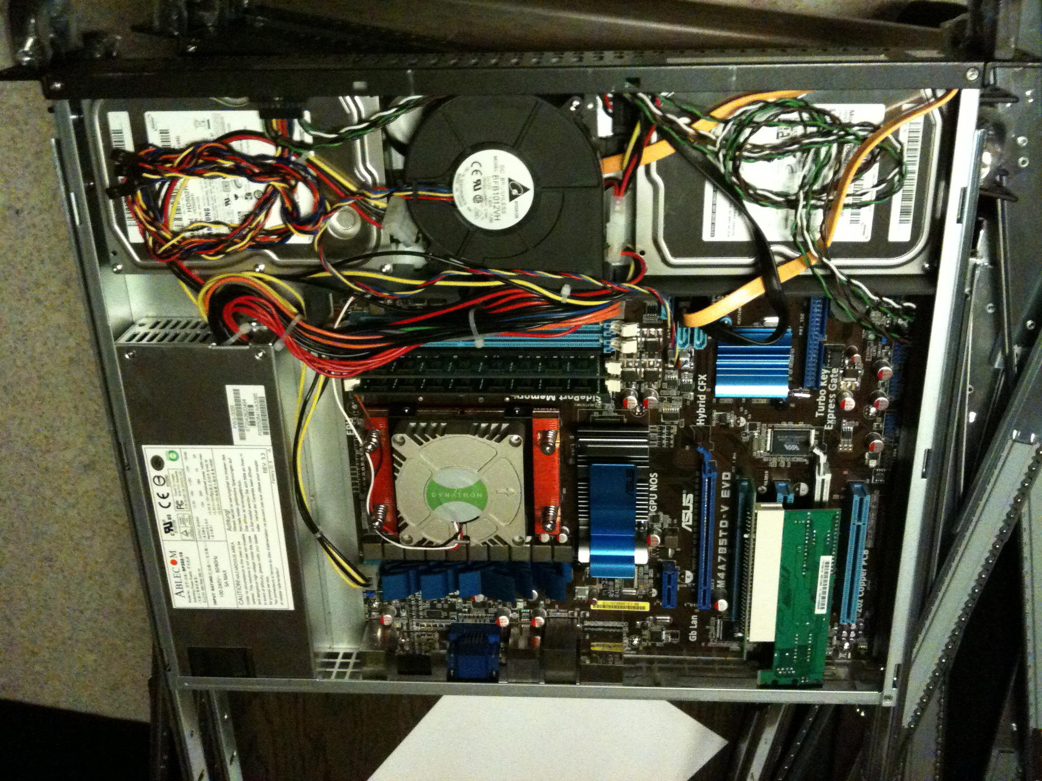 In de verkoop! Diverse servers-img_0127-jpg