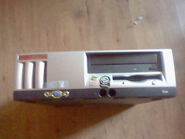 tekoop: hp compaq pc met windows xp pro-hni_0001-jpg