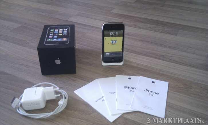 Te koop: iPhone 3G 16GB. De telefoon is 1 jaar oud.-d0wg-jpg
