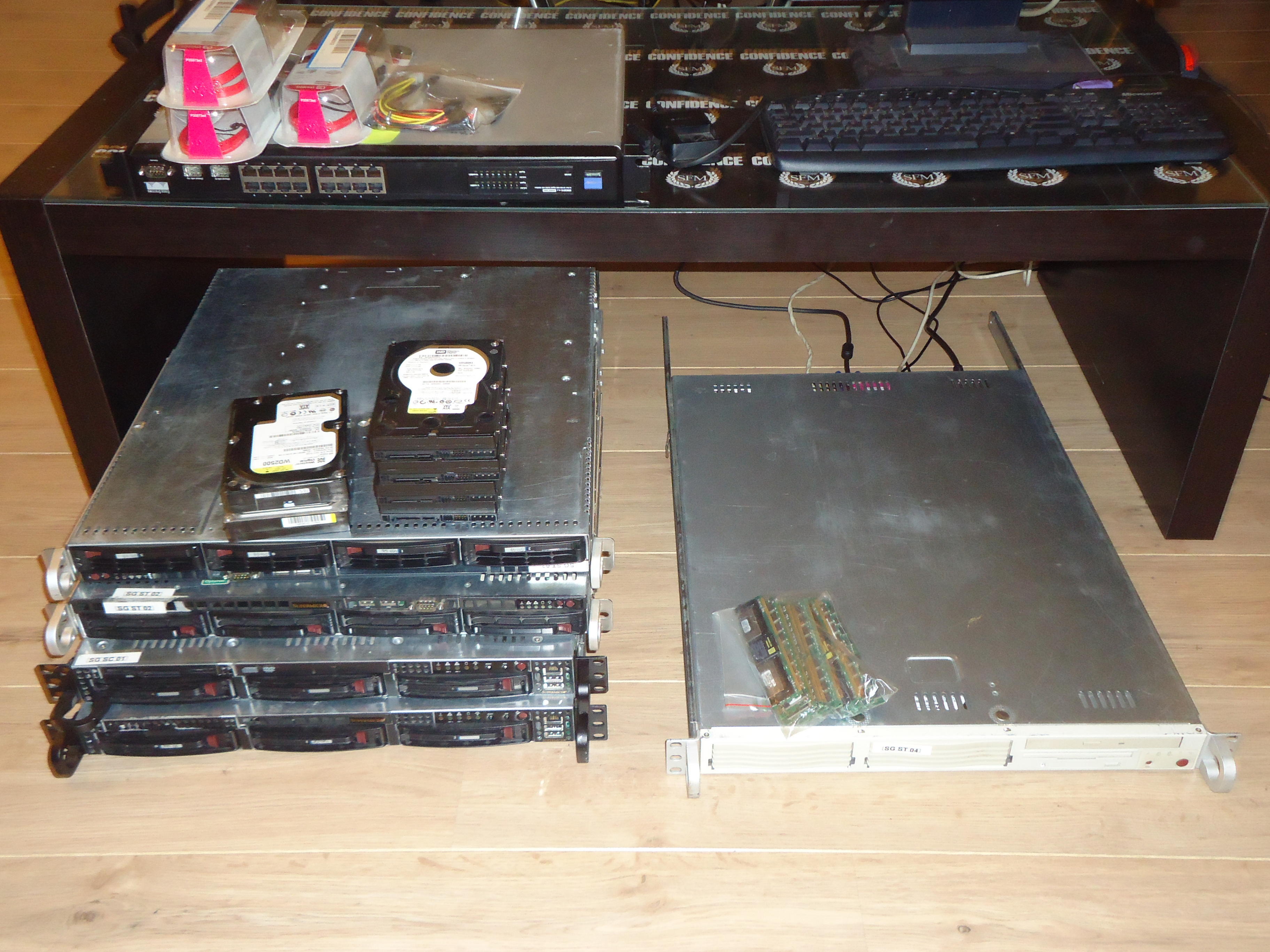 5 SuperMicro Servers + Switch + Rails + kabels en RAID onderdelen.-dsc01136-jpg