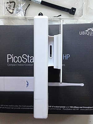 Ubiquiti PicoStation M2HP Outdoor Wireless-N Access Point 2.4Ghz-868381-jpg