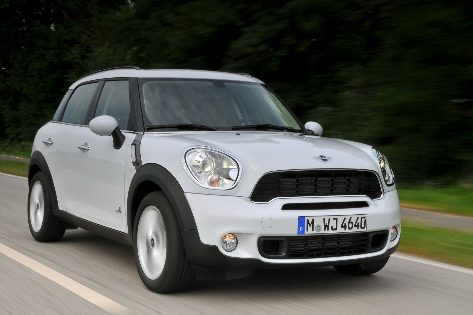 Wat voor auto('s) rijden jullie?-mini-cooper-sd-07-jpg