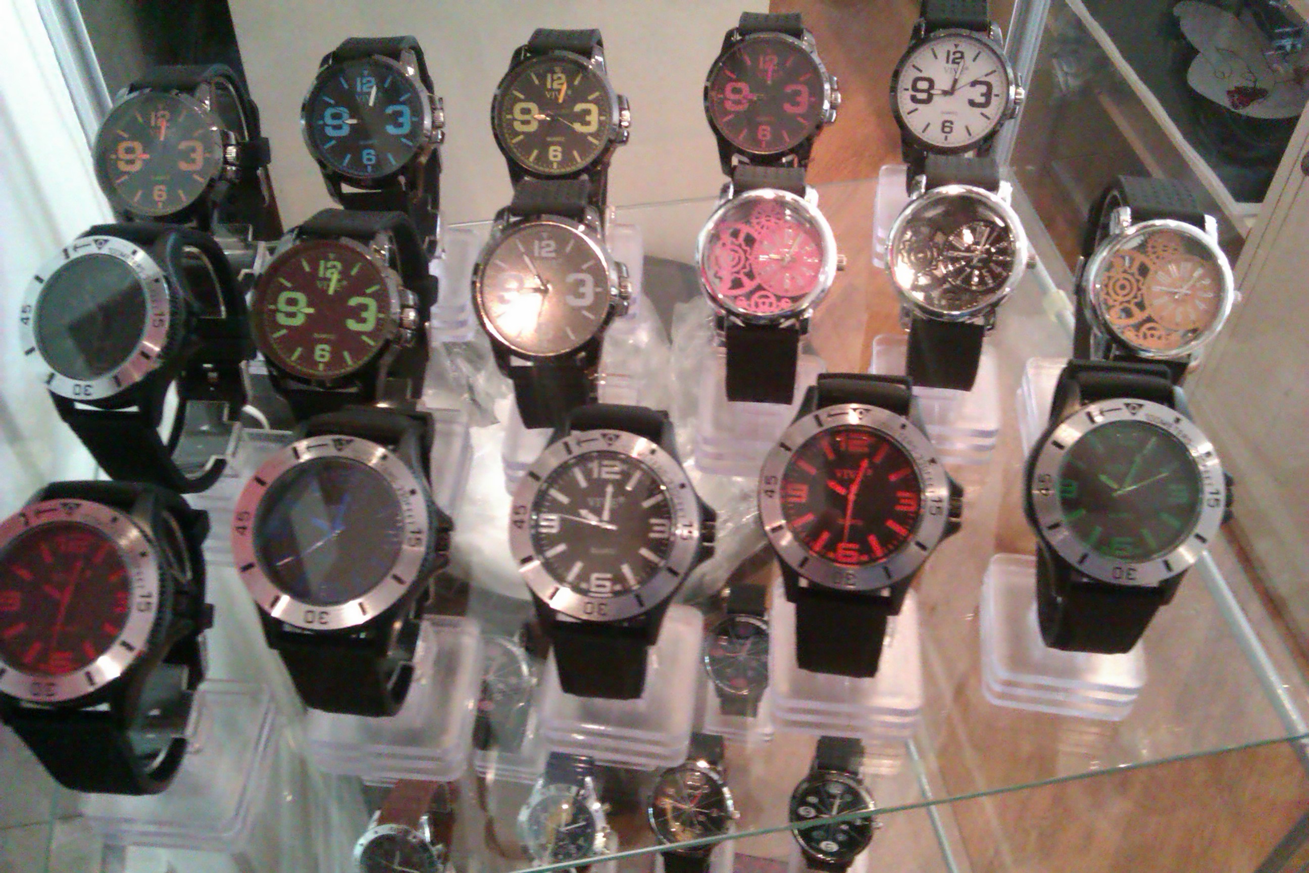 Overname groothandel Horloges + voorraad en catalogussen-imag0774-jpg