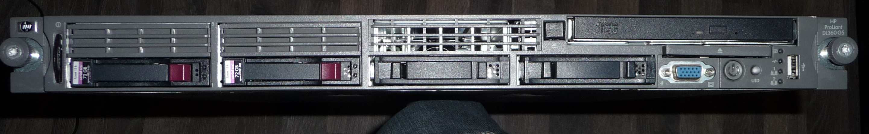 HP ProLiant RackServer (19&quot;) - Bieden-p1090155-jpg